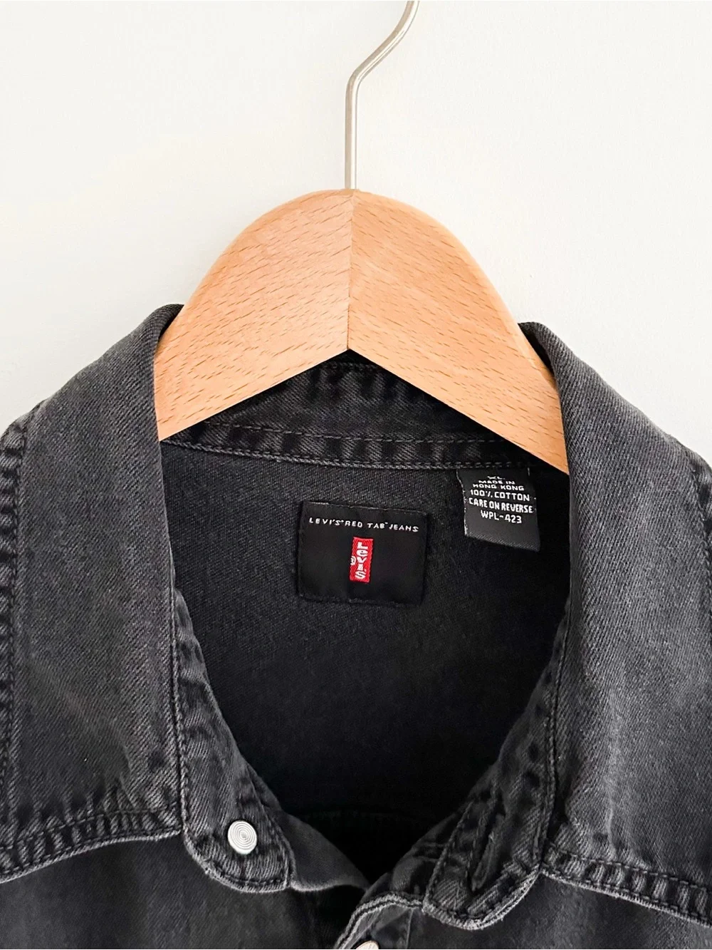 Vintage Levi's Red Tab Black Denim Button Front Shirt Made In Hong Kong Men's XL